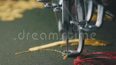 机器刺绣是缝纫机的刺绣过程。